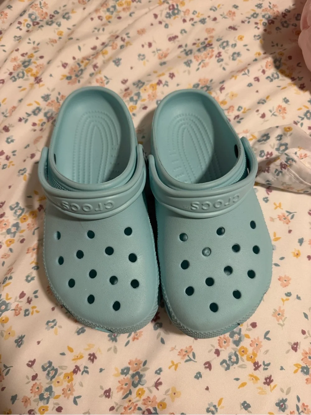 CROCS Kids Classic Clog in Aqua Blue